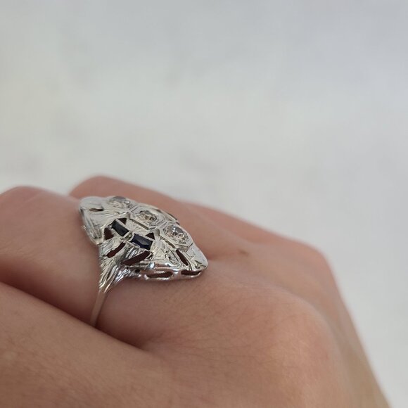 Antique 18K White Gold Art Deco Shield Ring with Diamonds and Sapphires - Picture 8 of 15